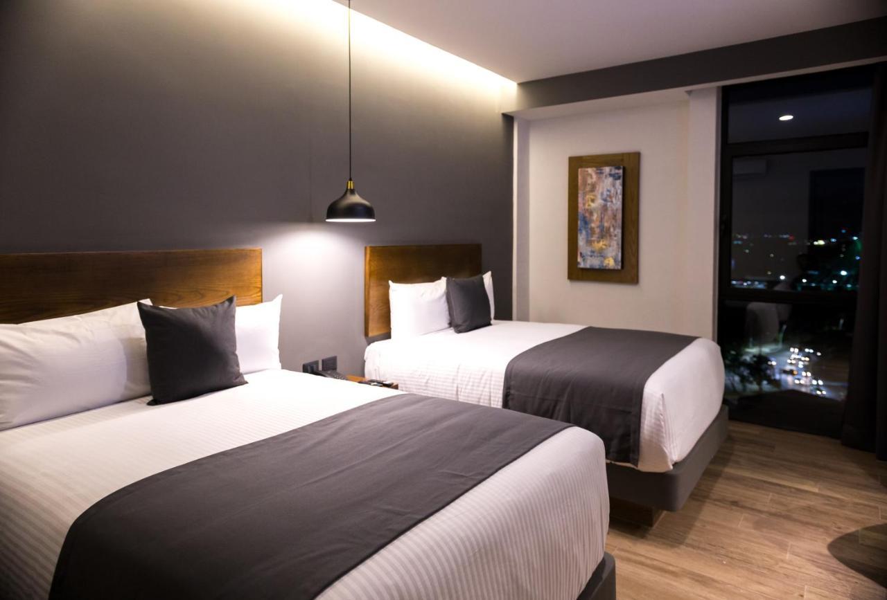 Gumont Guadalajara Lopez Mateos - Minerva Hotel Bagian luar foto