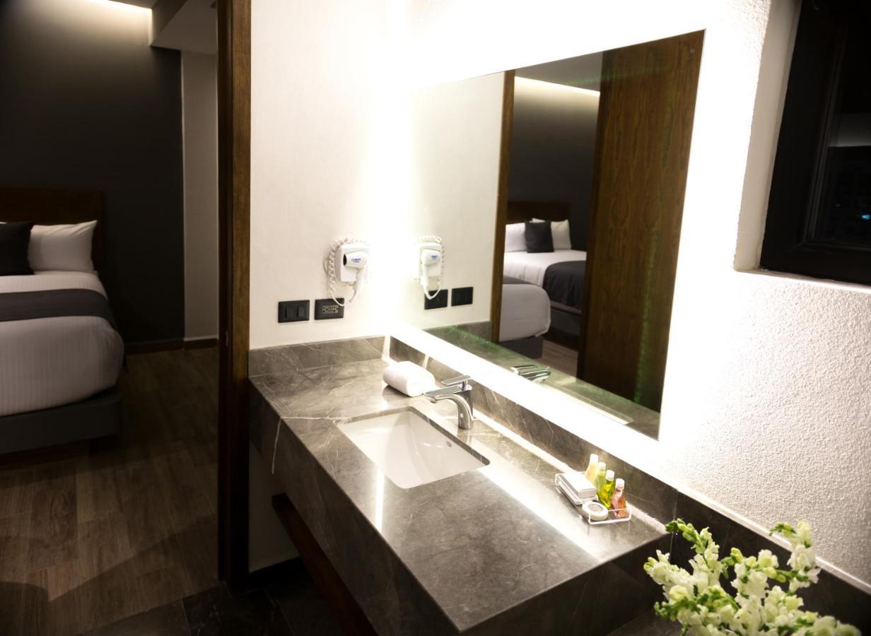 Gumont Guadalajara Lopez Mateos - Minerva Hotel Bagian luar foto